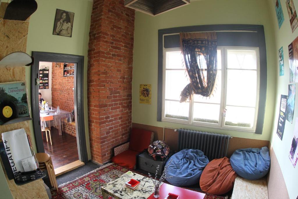 Hostel Costel Тімішоара Екстер'єр фото